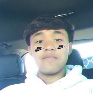 Meet your Posher, Dominik